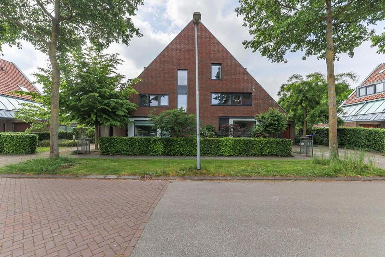 220 m² herenhuis met 6 slaapkamers - Afbeelding 44