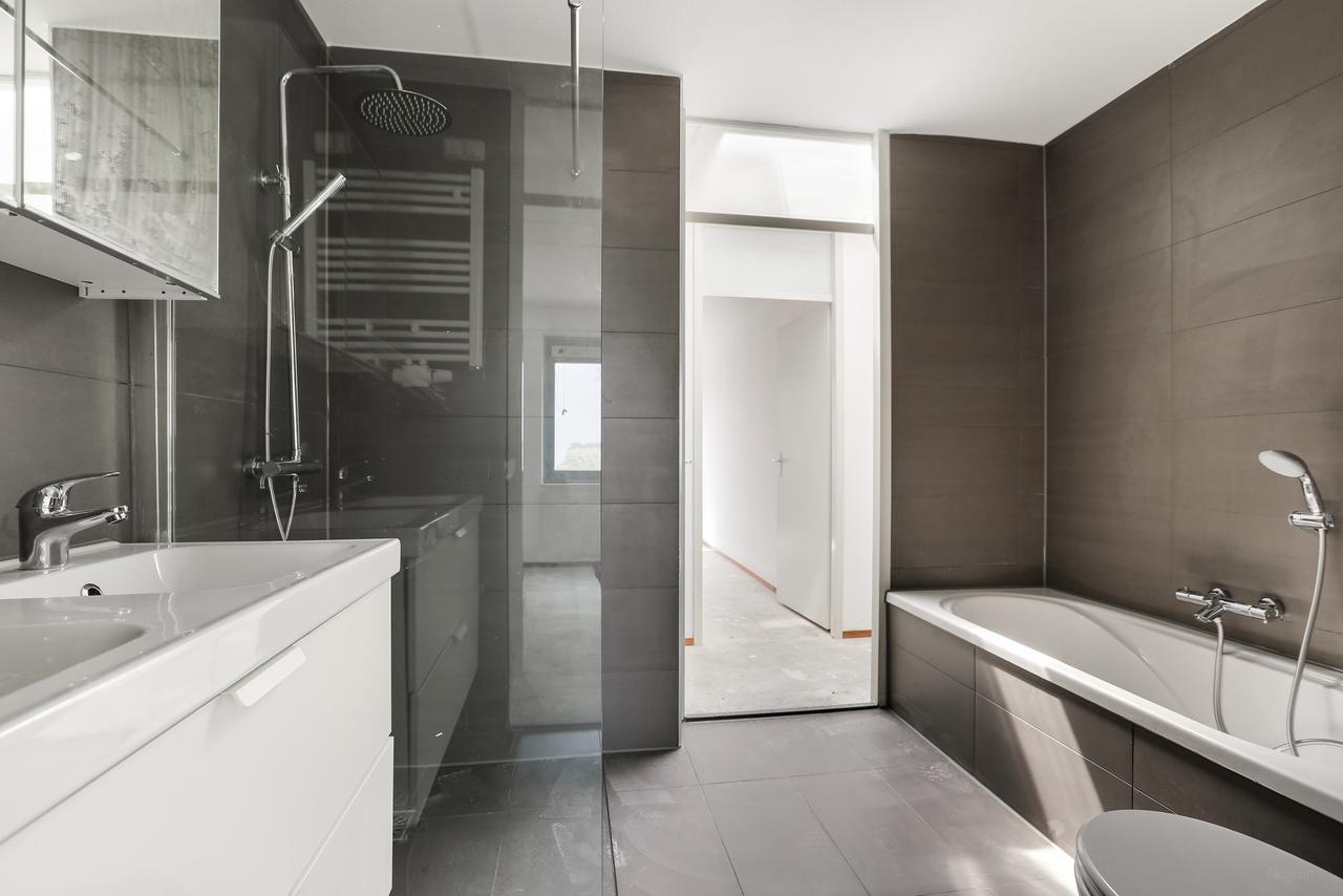 3-kamer appartement met lift in Voordorp - Afbeelding 2