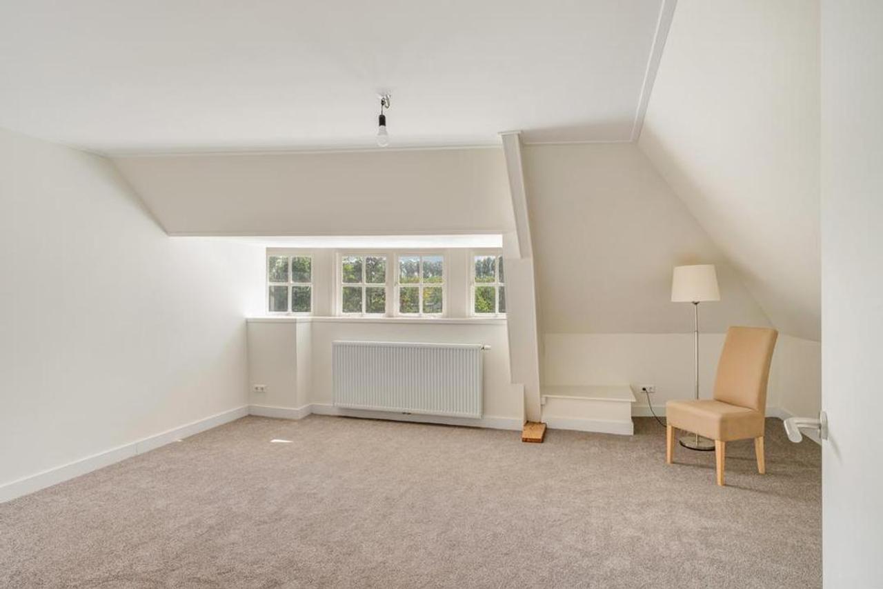 Hoekappartement met groot terras in Wassenaar - Afbeelding 21