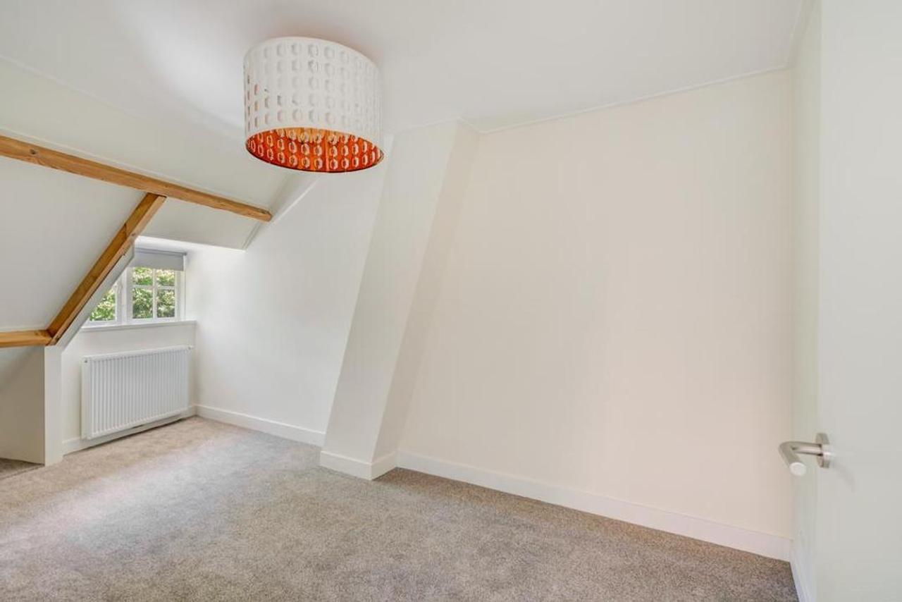 Hoekappartement met groot terras in Wassenaar - Afbeelding 23