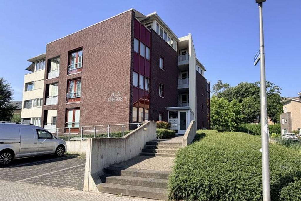 103 m² appartement met terras in Nuth - Afbeelding 2