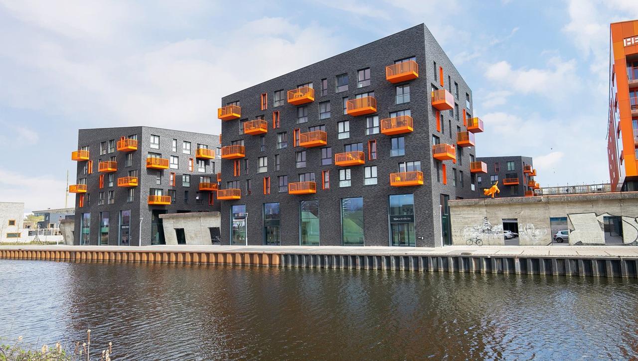 3-room waterfront apartment in Europapark - Image 1
