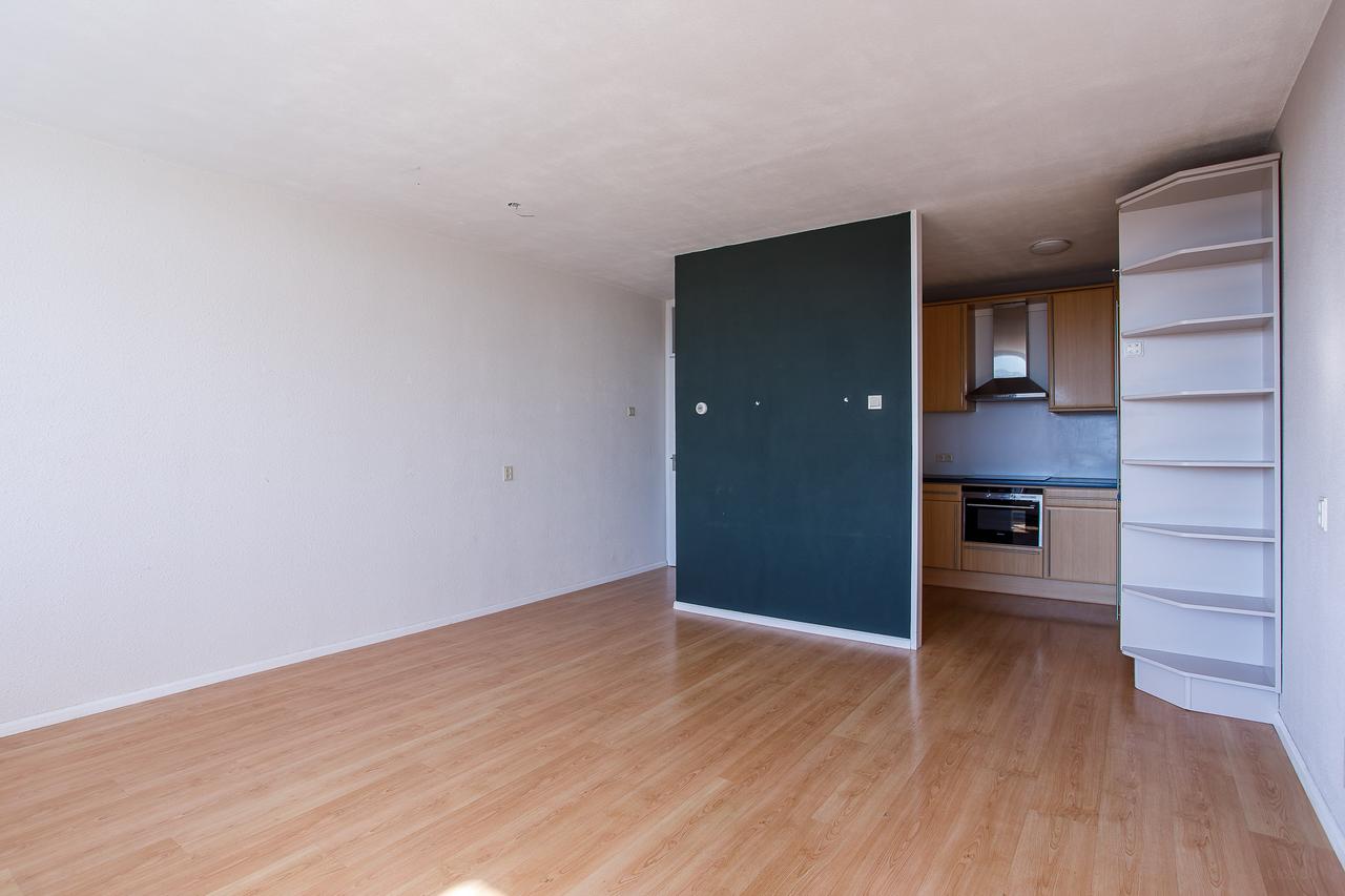 Licht appartement met balkon en vrij uitzicht - Afbeelding 7