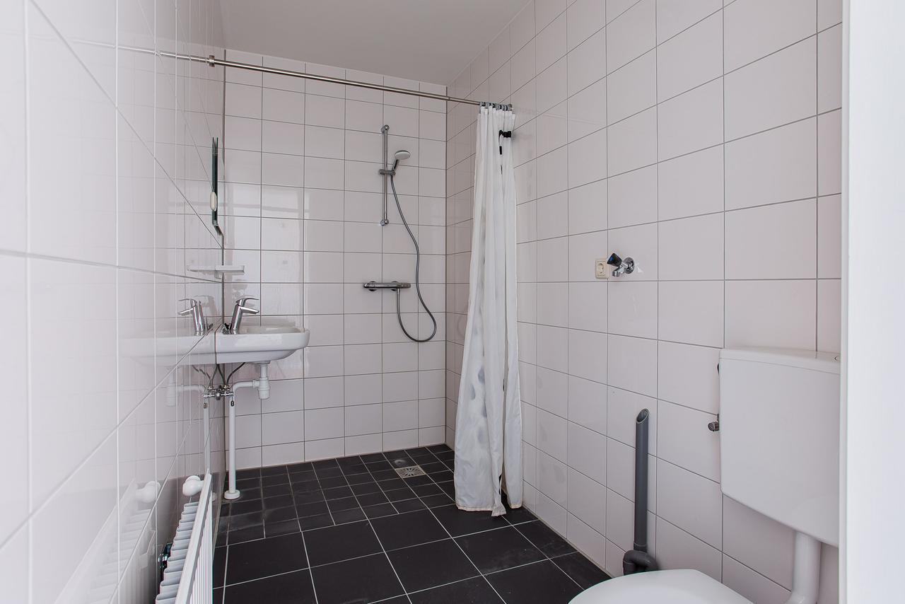 Licht appartement met balkon en vrij uitzicht - Afbeelding 9