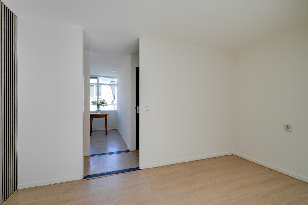 Gemeubileerd appartement met dakterras in Utrecht - Afbeelding 9