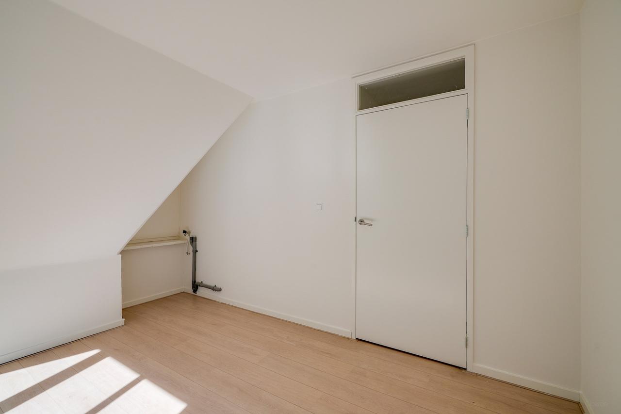 Gemeubileerd appartement met dakterras in Utrecht - Afbeelding 20