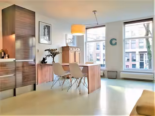 Appartement met tuin in de Dapperbuurt