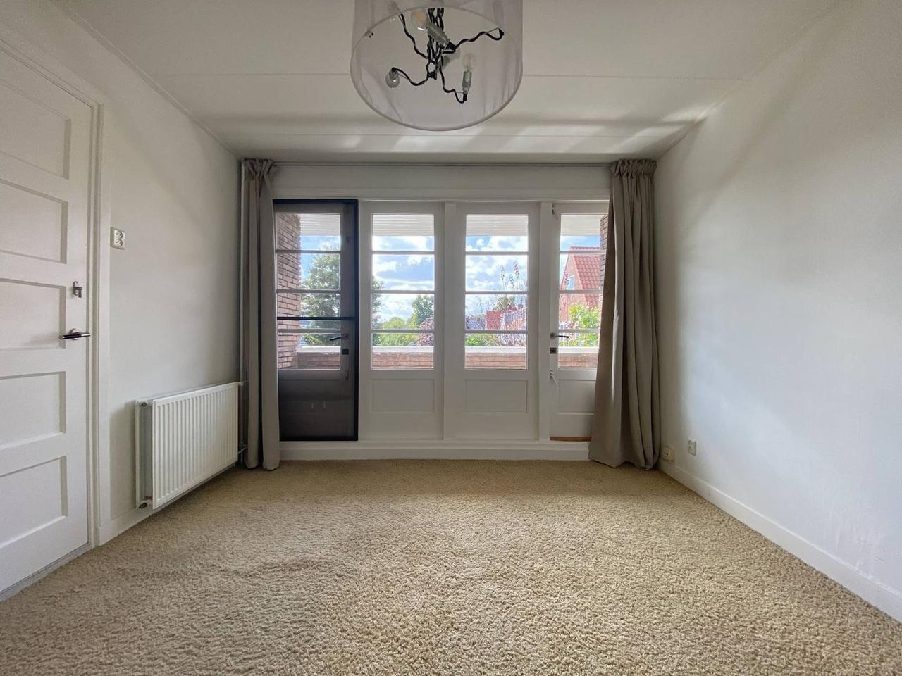 Corner House with Garden in Quiet Tuindorp - Image 19