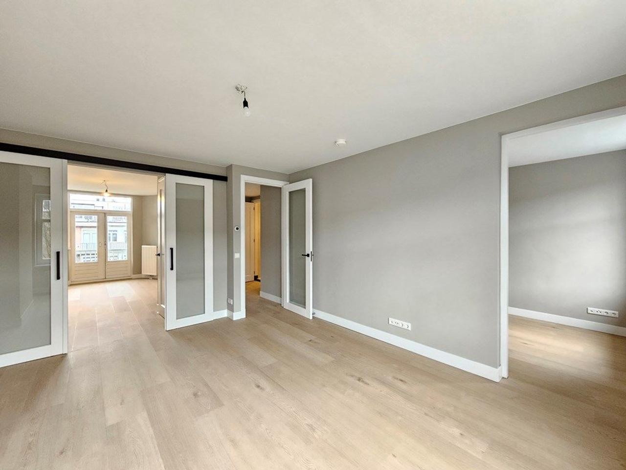 2-bedroom apartment with balcony in Bos en Lommer - Image 2