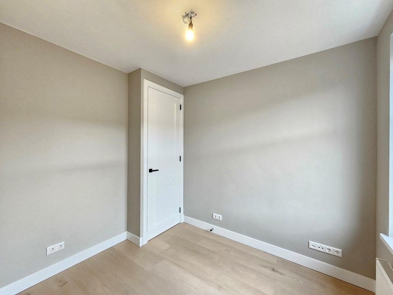 2-bedroom apartment with balcony in Bos en Lommer - Image 4