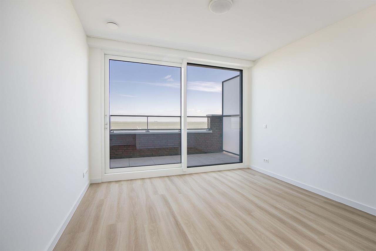 Bright 1-bedroom apartment on the Scheldt - Image 11