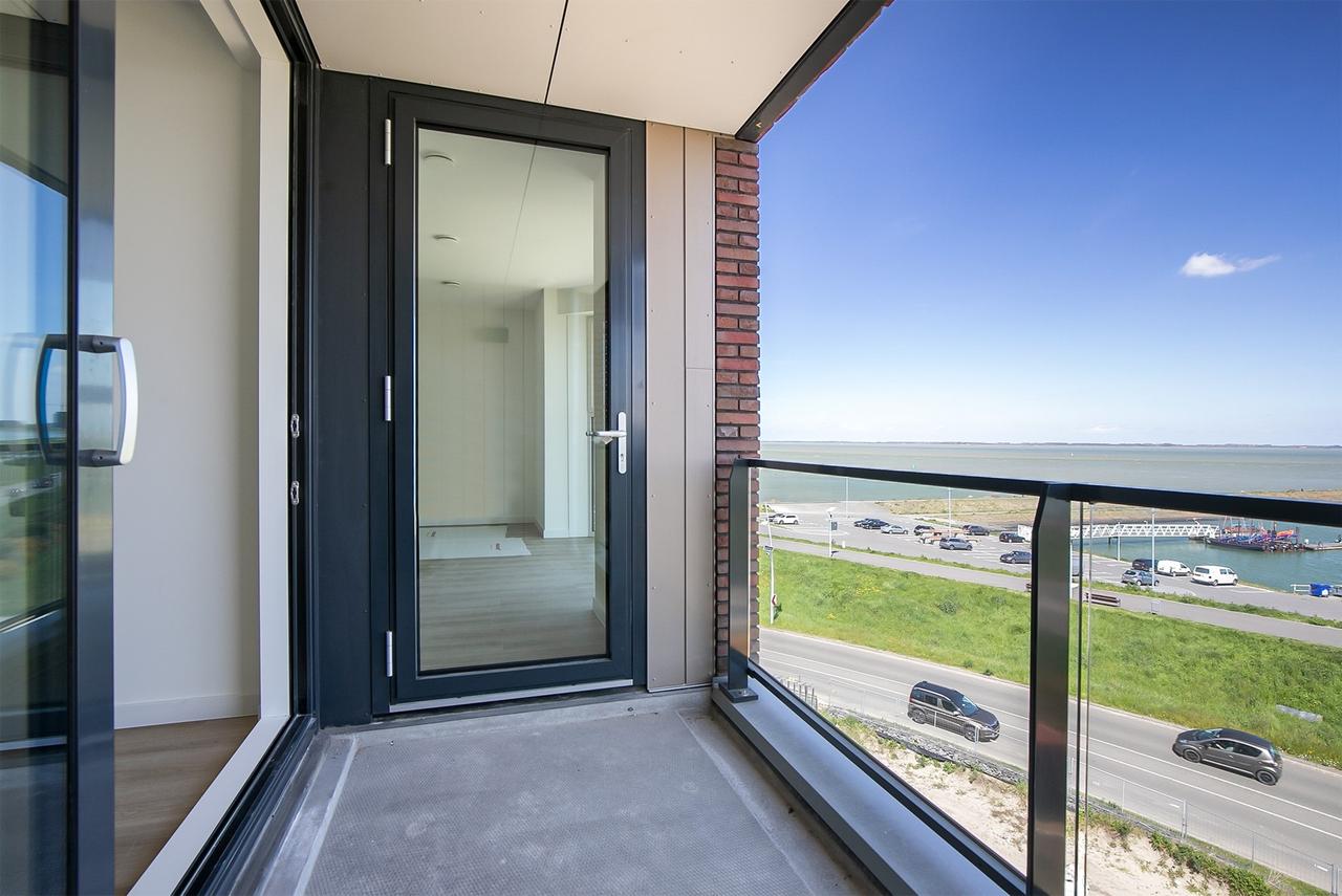 Bright 1-bedroom apartment on the Scheldt - Image 13