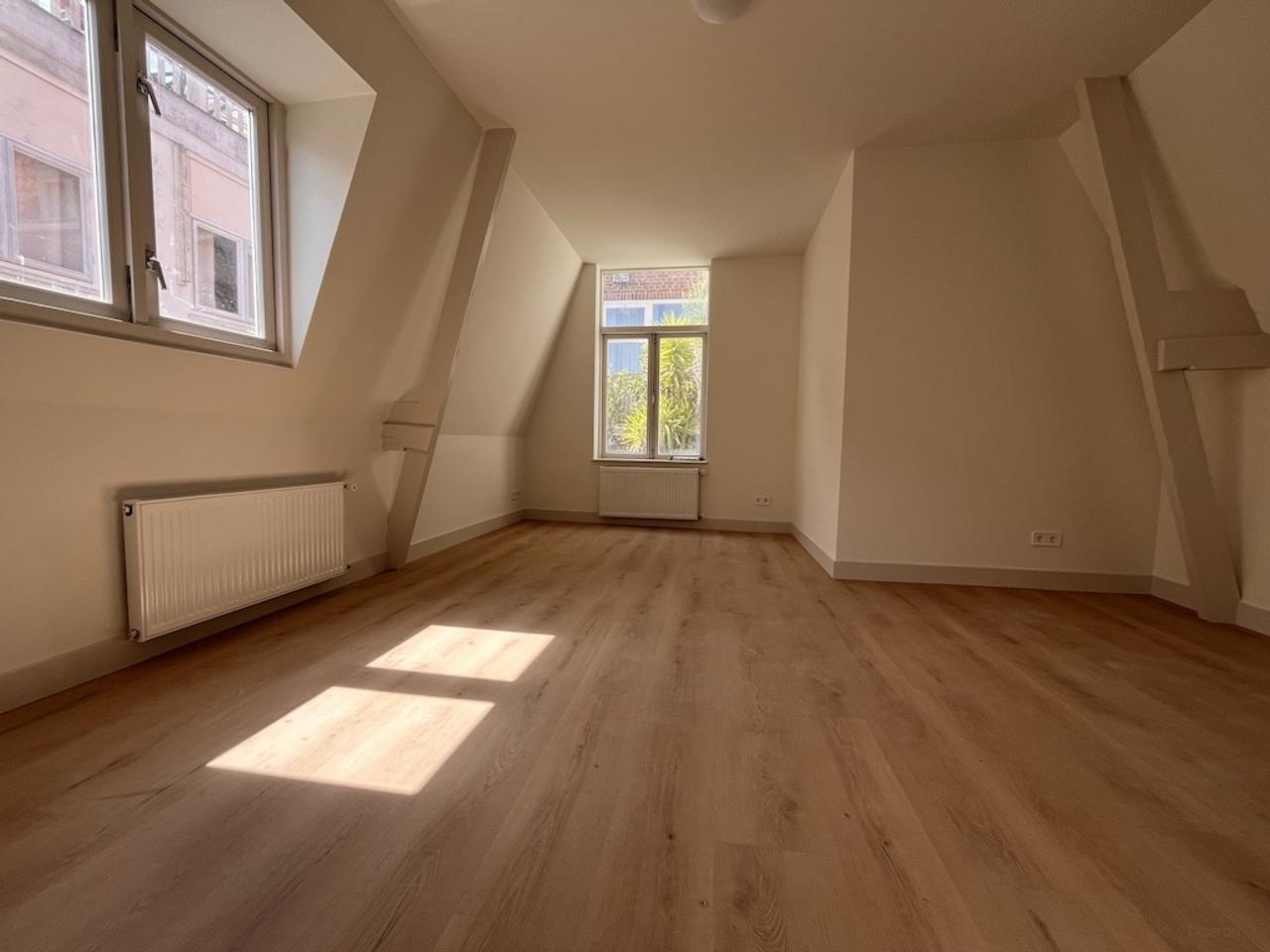 70 m2 appartement op Doezastraat - Afbeelding 1