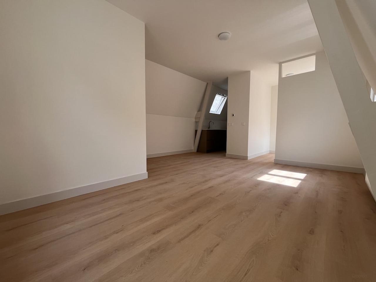 70 m2 appartement op Doezastraat - Afbeelding 2
