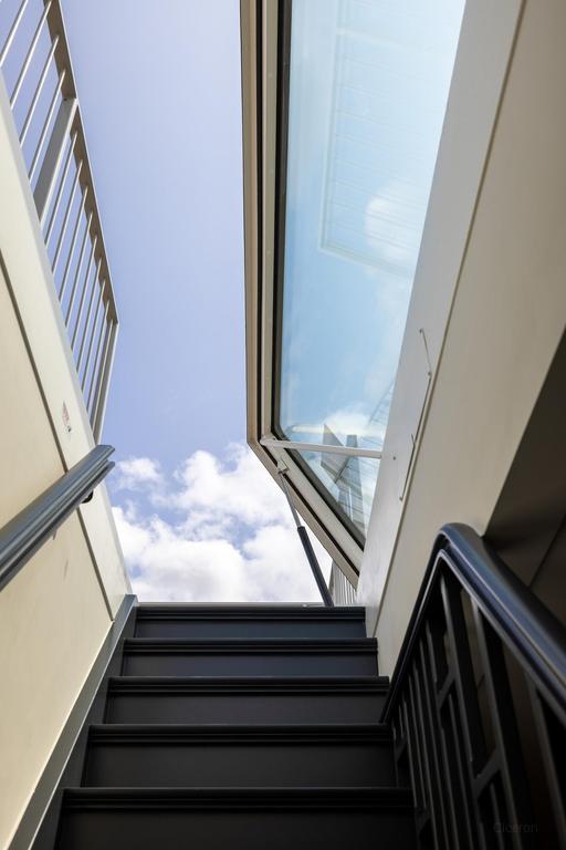 490 m² Townhouse with Elevator and Roof Terrace - Image 30