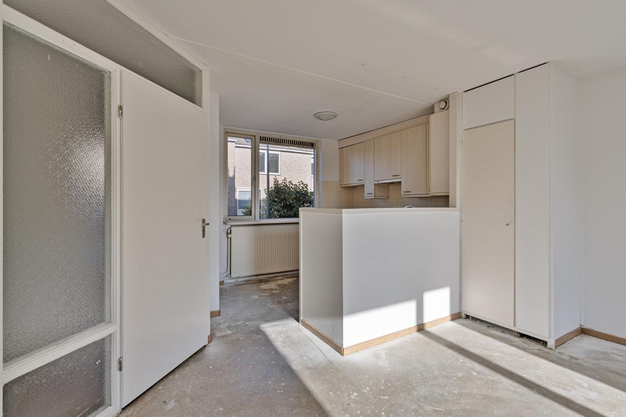 115 m² Family Home with 3 Bedrooms - Image 5