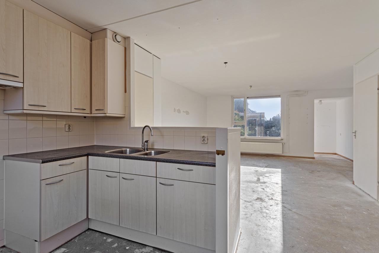 115 m² Family Home with 3 Bedrooms - Image 6