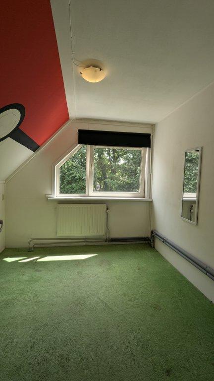 Corner House with 5 Bedrooms and South-Facing Garden - Image 19