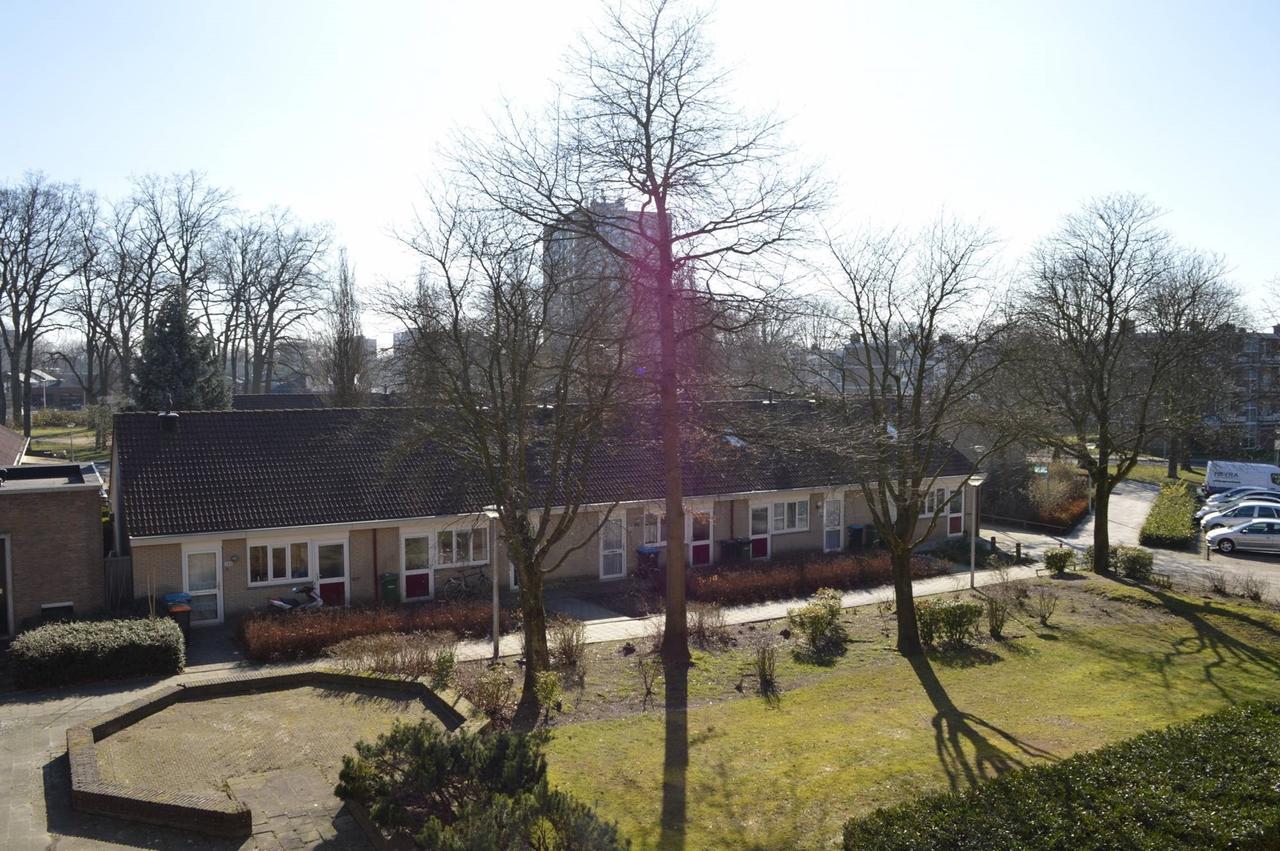 4-room apartment with balcony in Deppenbroek - Image 2