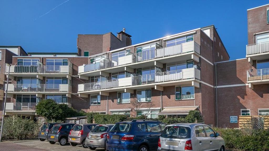 1-Bedroom Apartment with Balcony in Voorhof - Image 1