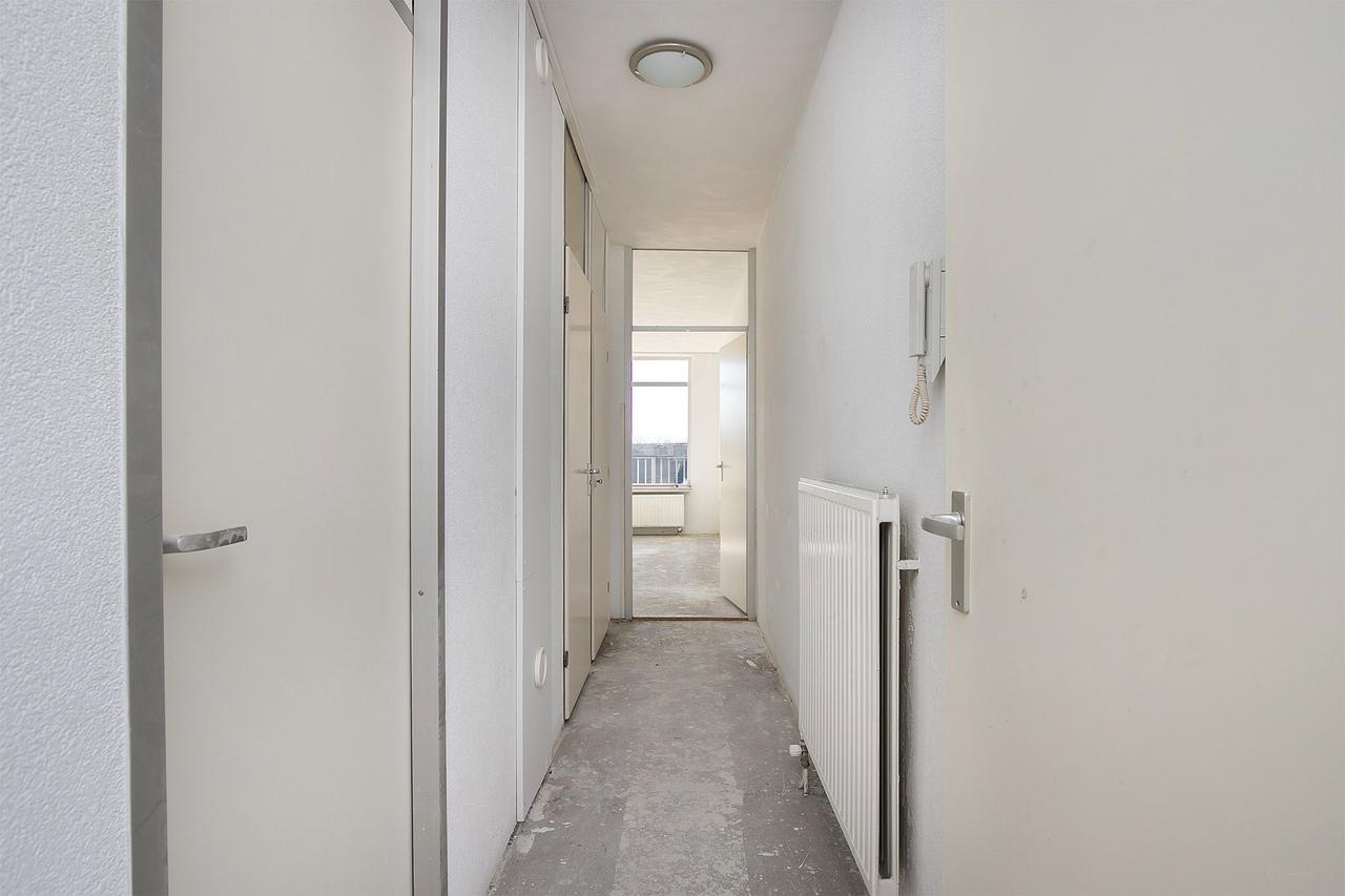 1-Bedroom Apartment with Balcony in Voorhof - Image 15