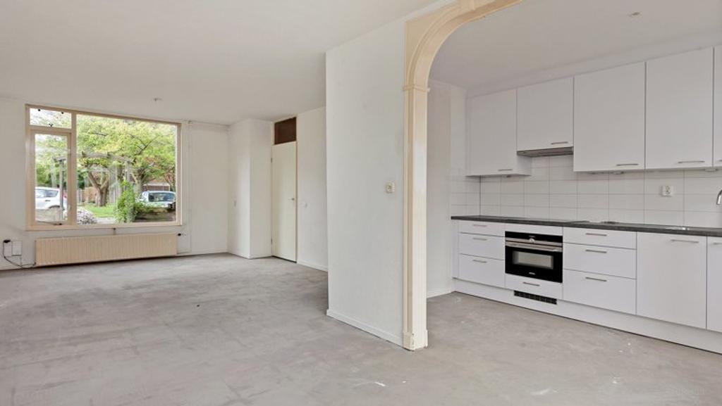 House with Garden and 3 Bedrooms in Noordwijk - Image 2