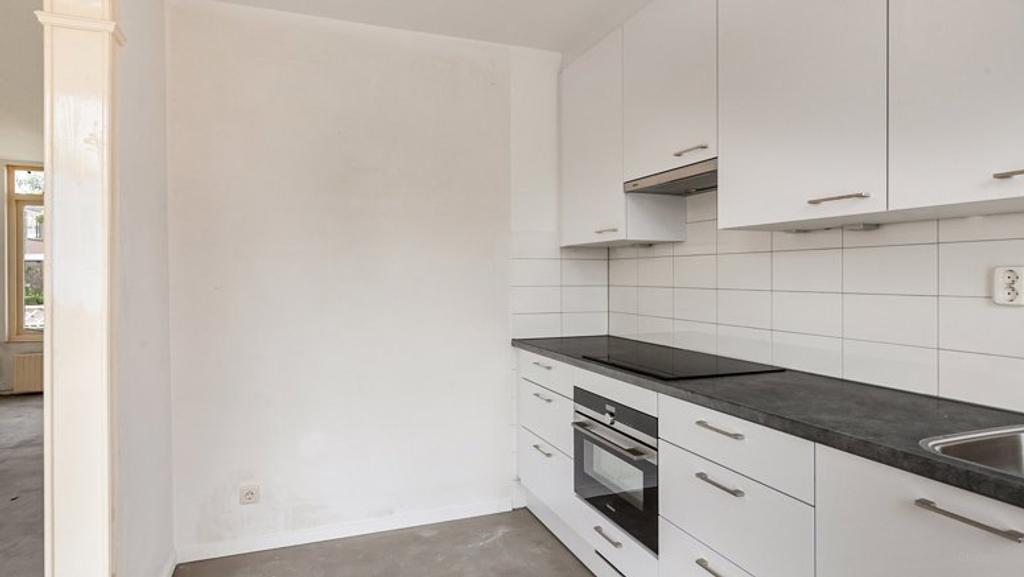 House with Garden and 3 Bedrooms in Noordwijk - Image 3