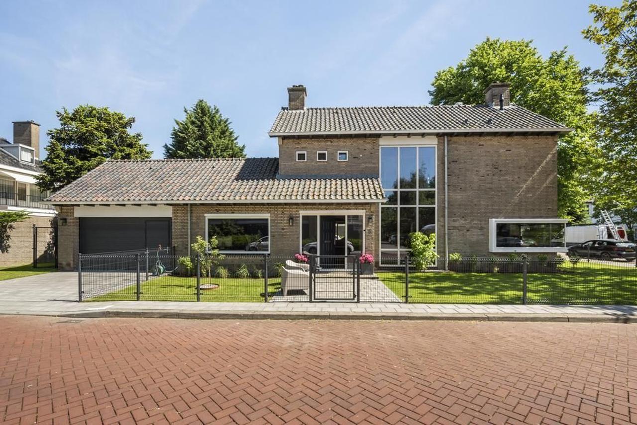 Huis in Landen voor langdurige huur - Afbeelding 1