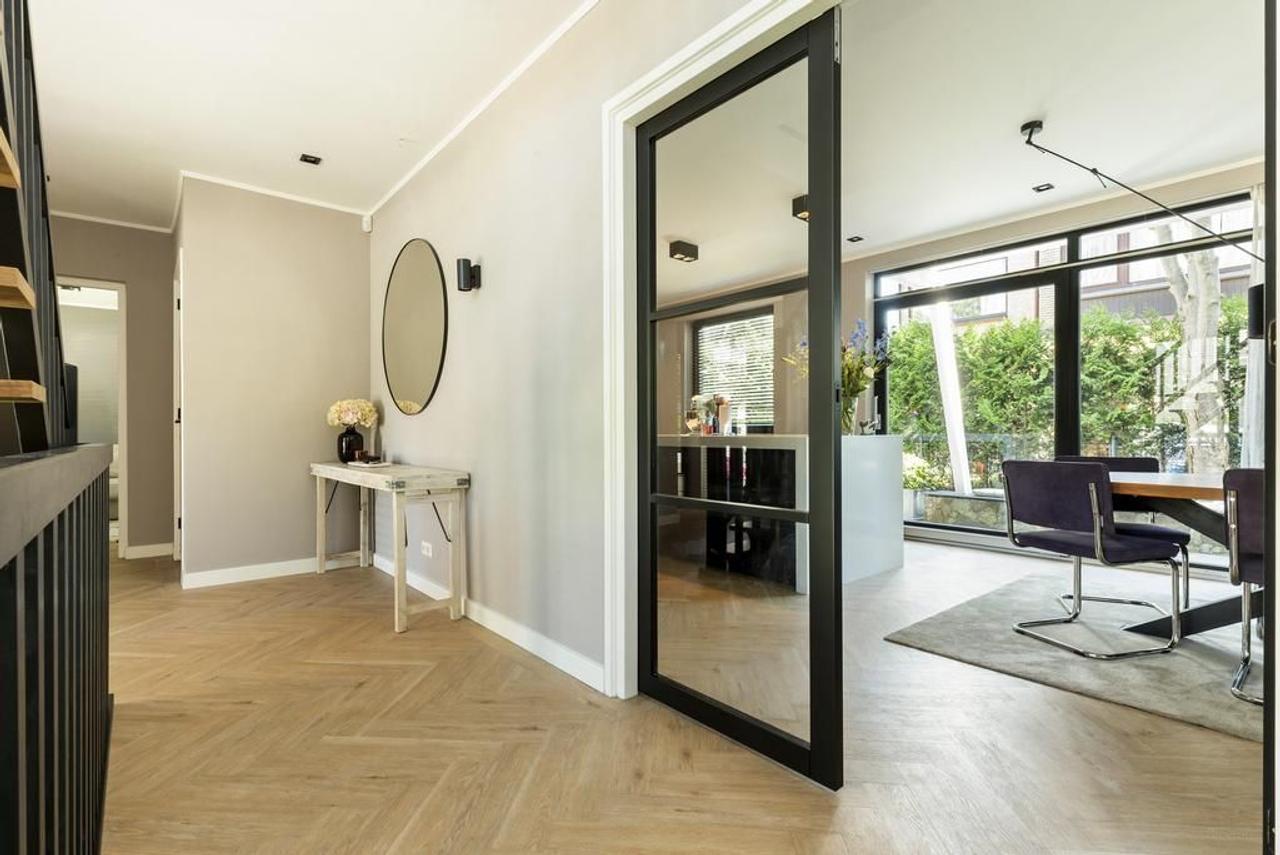 Huis in Landen voor langdurige huur - Afbeelding 3