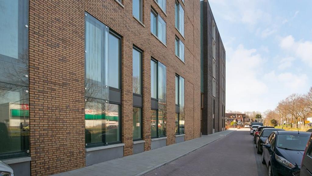 3-kamer appartement met lift in Hoorn - Afbeelding 2