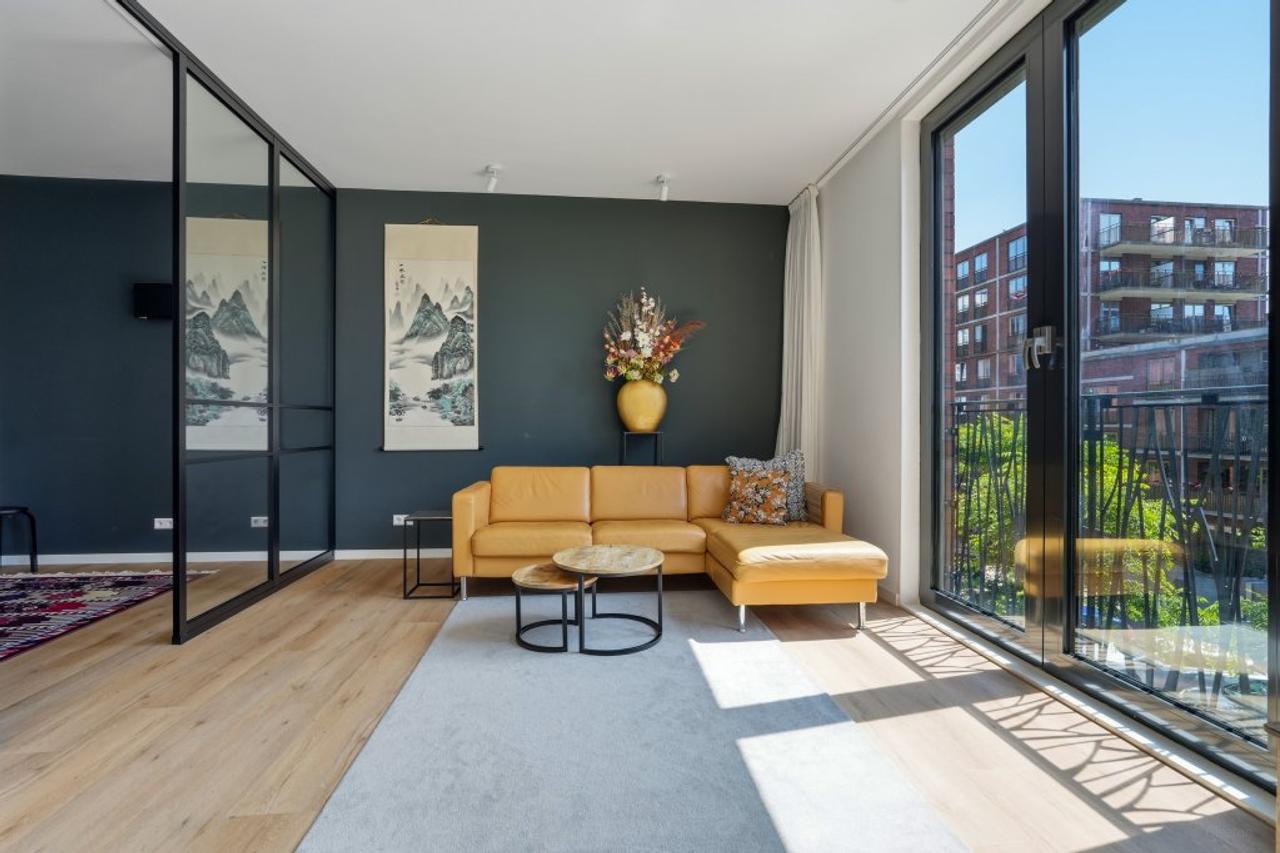100 m2 Apartment with Parking in Amstelkwartier - Image 3