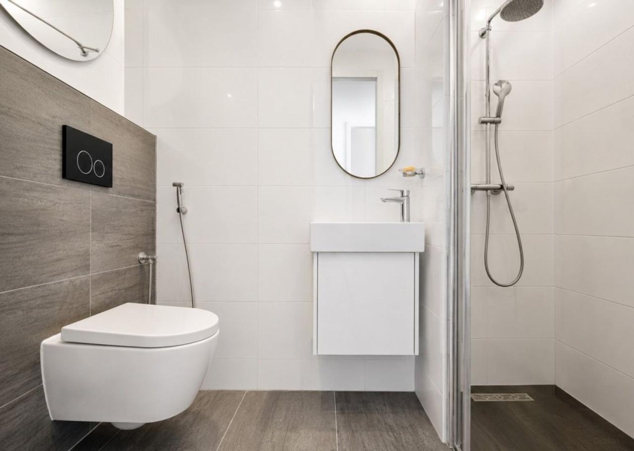100 m2 Apartment with Parking in Amstelkwartier - Image 17