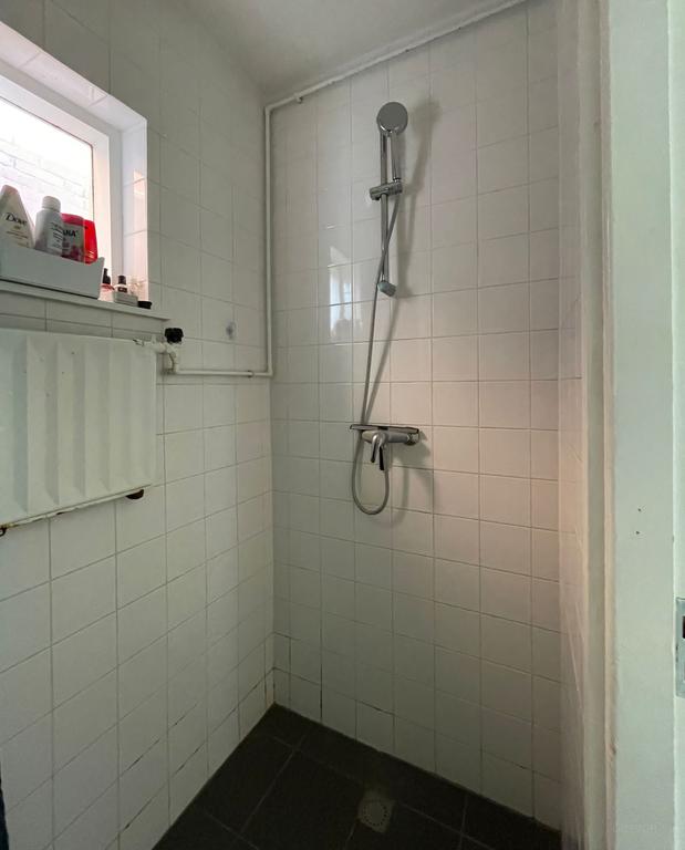 Modern 2-room apartment in Helpman - Image 8
