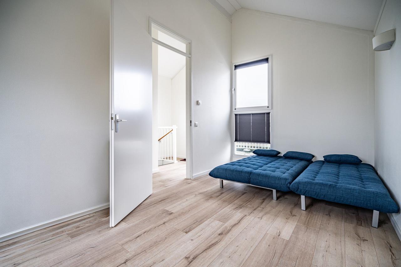 Licht 4-kamerhuis met garage in Leiden - Afbeelding 50