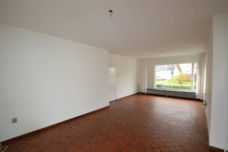 4-slaapkamer woning met tuin in Biesland - Afbeelding 4