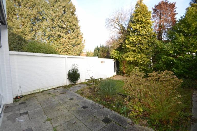 4-slaapkamer woning met tuin in Biesland - Afbeelding 10