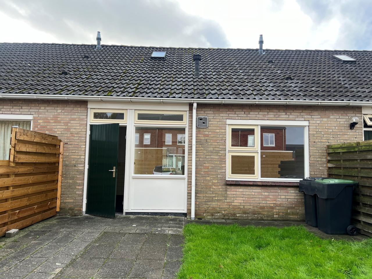 Tussenwoning met 2 slaapkamers in Leens - Afbeelding 10