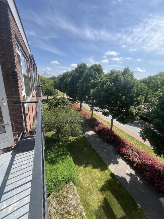 Bright 4-bedroom apartment with balcony - Image 26
