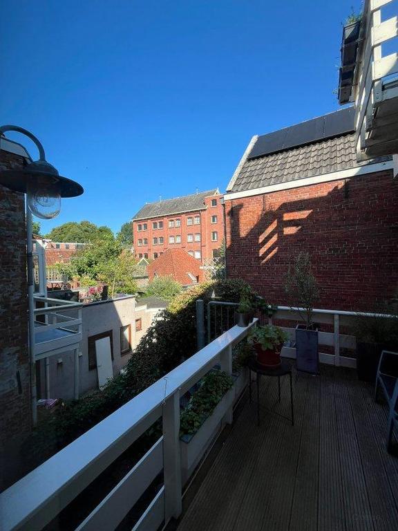 Furnished 2-bedroom apartment near Noorderplantsoen - Image 26