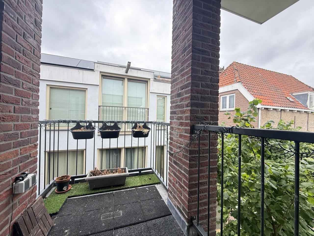 Appartement met balkon in hartje Den Haag - Afbeelding 13