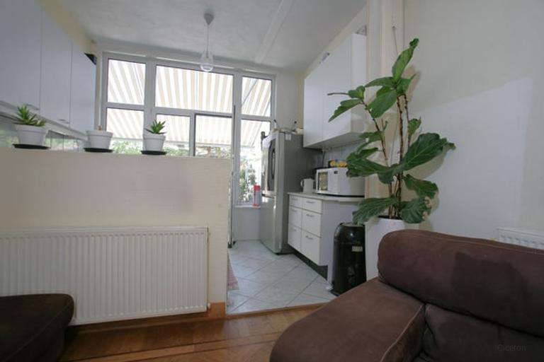 Furnished Apartment with Garden in Duinoord - Image 15