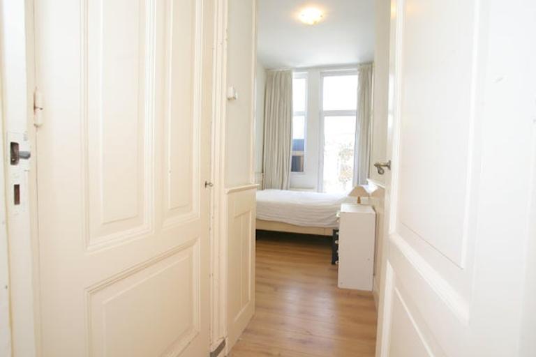 Furnished Apartment with Garden in Duinoord - Image 22