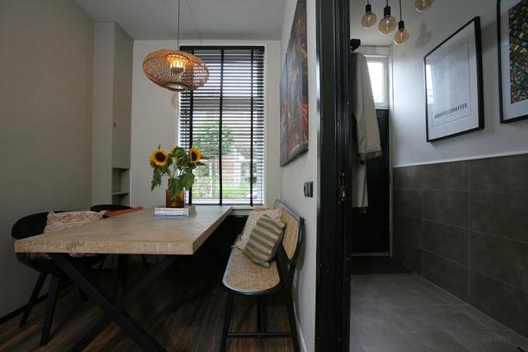 Furnished 2-bedroom apartment with balcony - Image 8