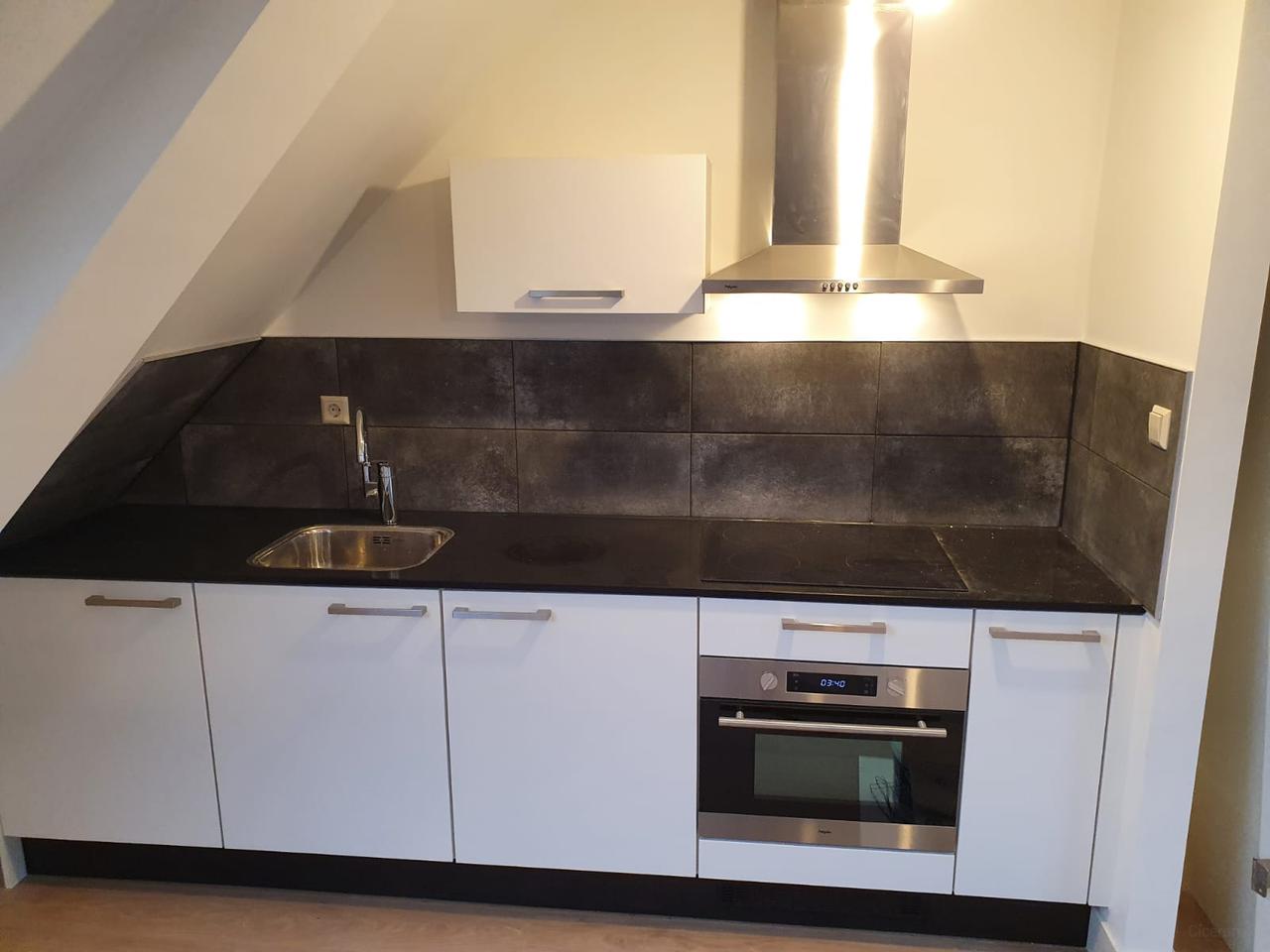 51 m2 Attic Apartment in Breda City Center - Image 7