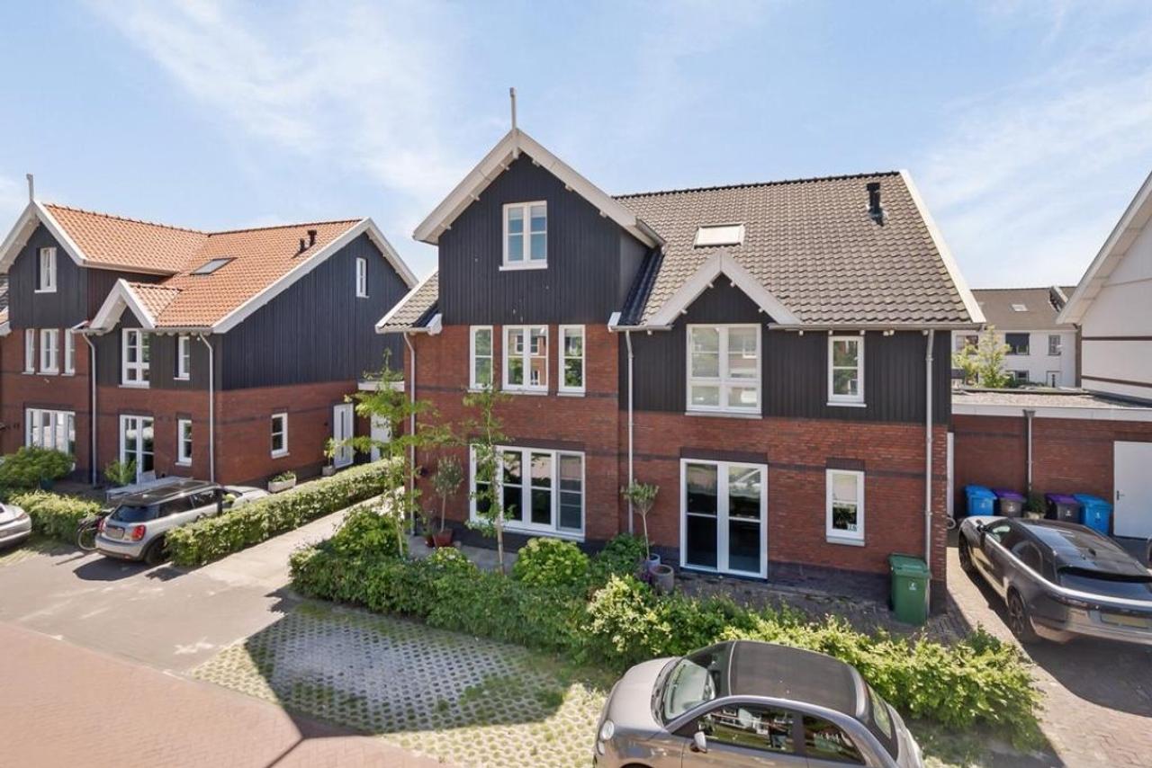 Huis aan het water met 4 slaapkamers - Afbeelding 38