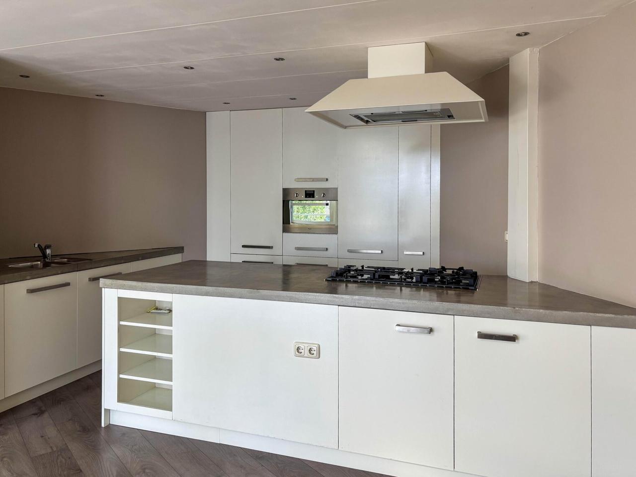 113 m² Apartment with Mezzanine in Beierlust - Image 2
