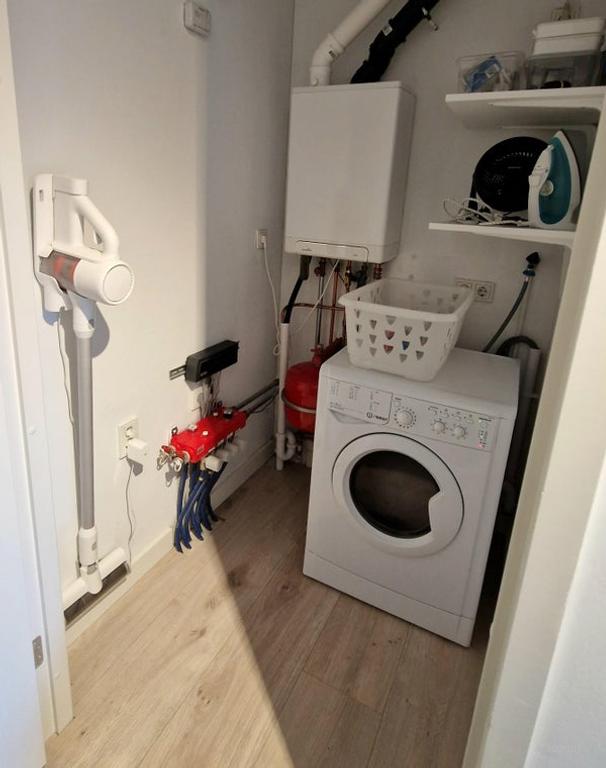 Gemeubileerd 2-kamerappartement met lift - Afbeelding 13