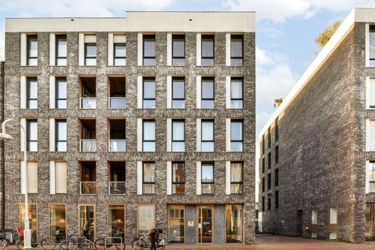 Gemeubileerd 2-kamerappartement met lift - Afbeelding 14