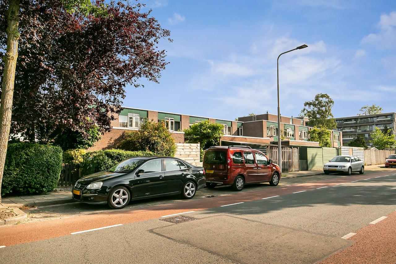 Hoekwoning met tuin en zonnepanelen in Ede - Afbeelding 4