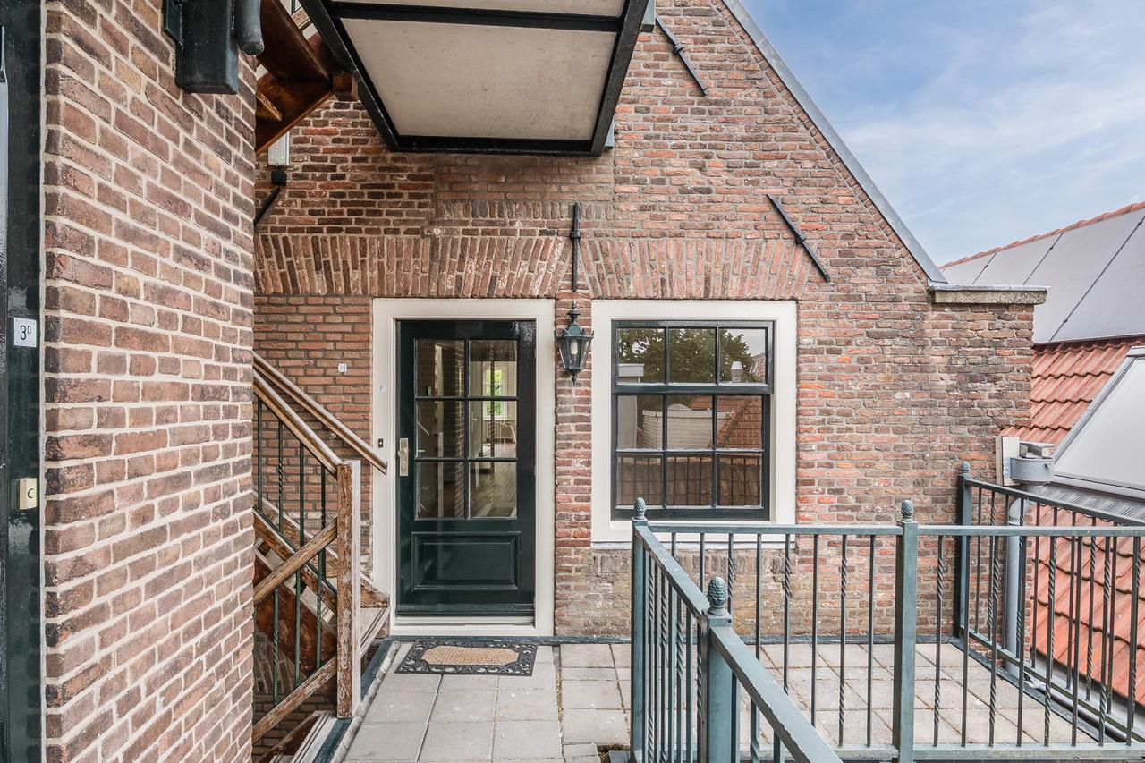 Immediate Availability: Apartment in Alkmaar City Center - Image 5